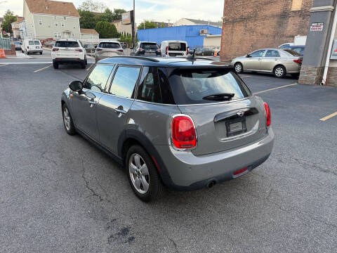 2018 MINI Hardtop 4 Door Cooper