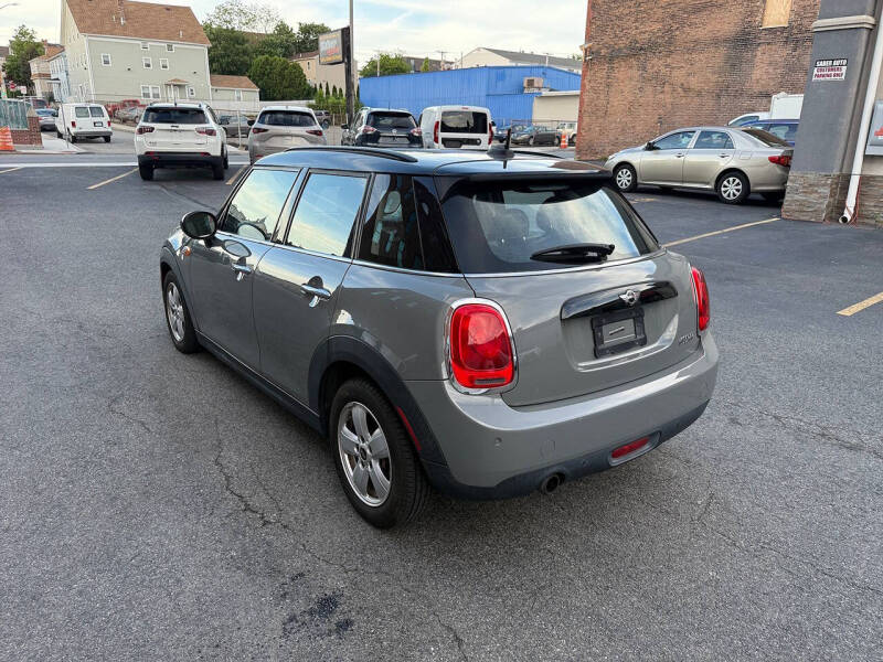2018 MINI Hardtop 4 Door Cooper