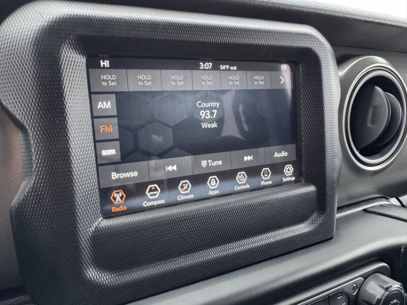 2022 Jeep Wrangler Unlimited Willys