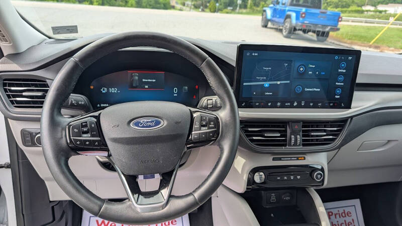 2024 Ford Escape Active