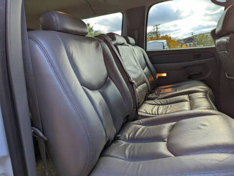 2003 GMC Yukon XL Denali