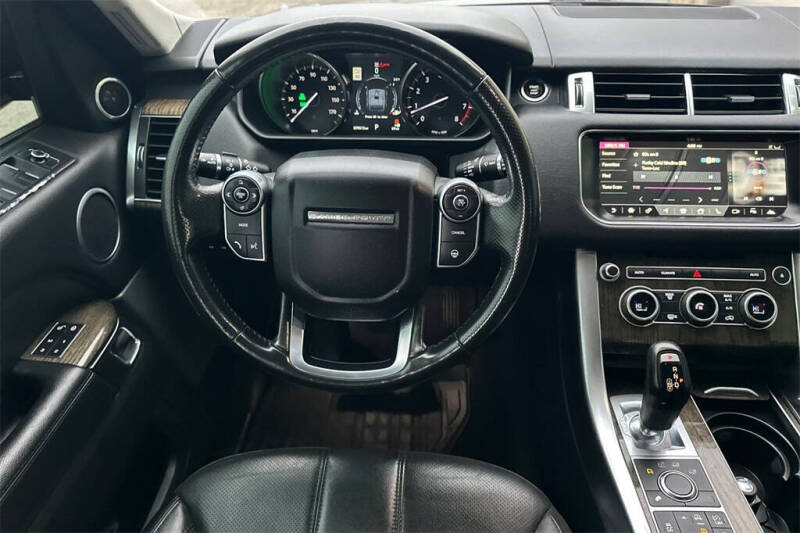 2017 Land Rover Range Rover Sport SE