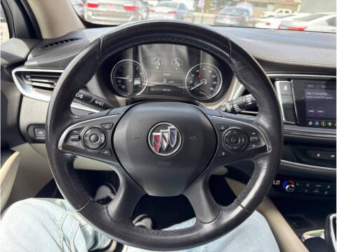 2020 Buick Enclave Essence