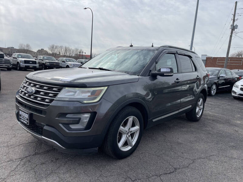 2016 Ford Explorer XLT's photo