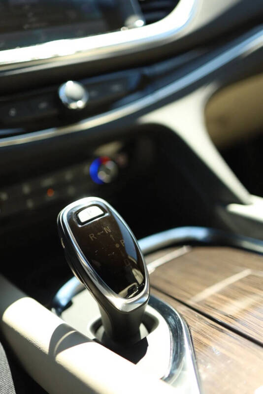 2018 Buick Enclave Essence