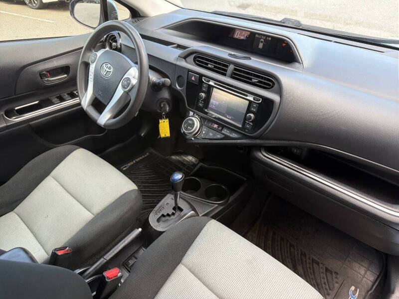 2015 Toyota Prius c Two