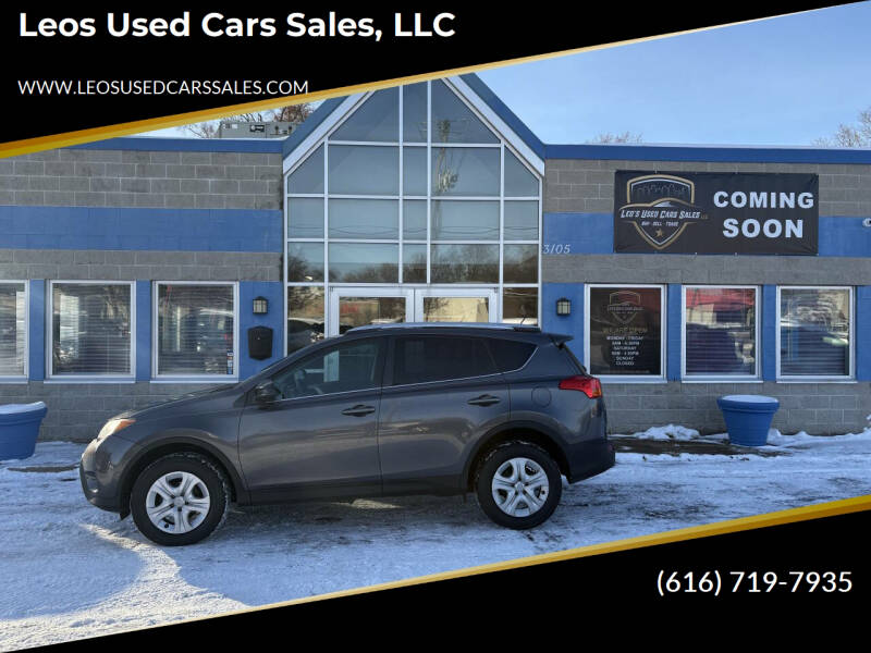 2014 Toyota RAV4 LE's photo