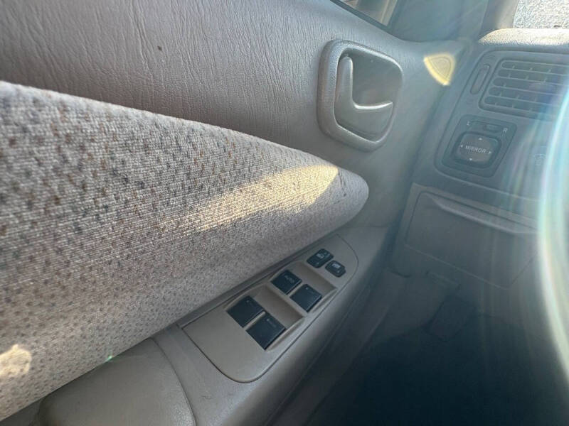 2001 Toyota Corolla LE