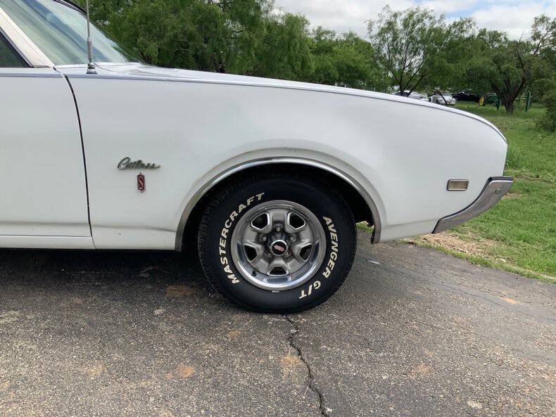1969 Oldsmobile Cutlass
