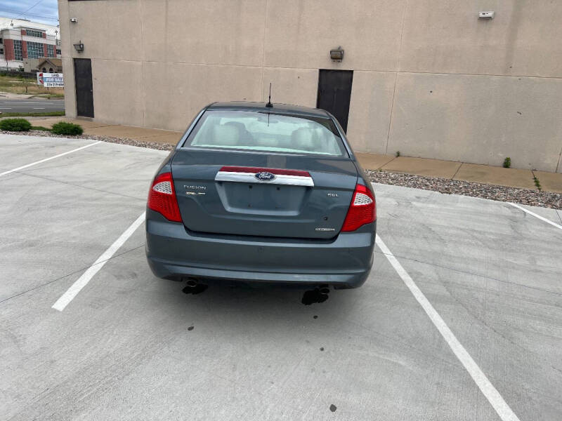 2011 Ford Falcon