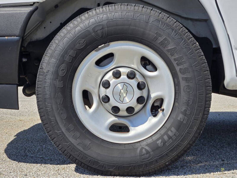 2021 Chevrolet Express 2500