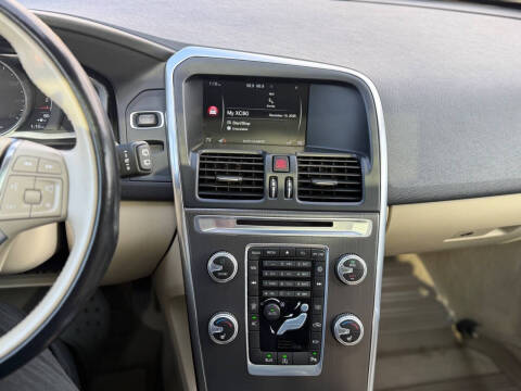 2015 Volvo XC60 T5 Drive-E Premier