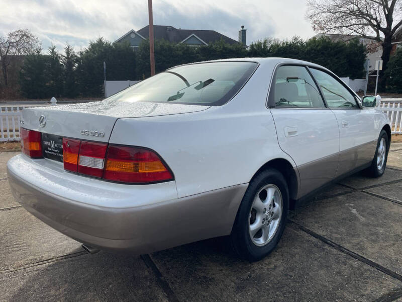 1998 Lexus ES 300 photo 6