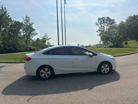 2017 Chevrolet Cruze LS Auto
