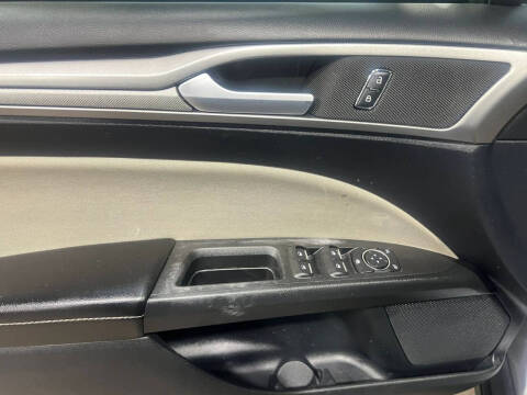 2020 Ford Fusion S