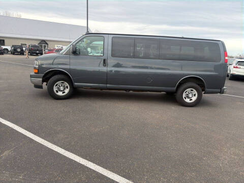 2017 Chevrolet Express LT 3500