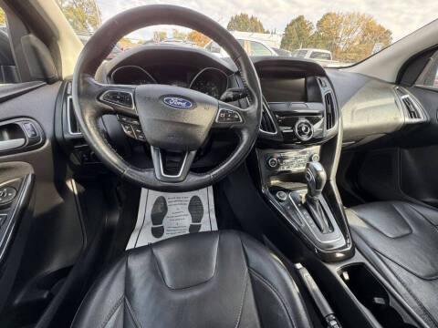 2017 Ford Focus Titanium