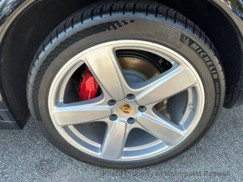 2016 Porsche Cayenne GTS