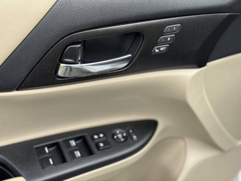 2013 Honda Accord EX-L w/Navi