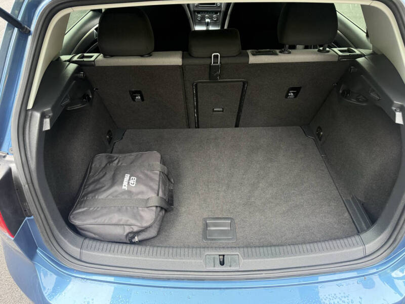2016 Volkswagen e-Golf SE