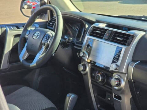 2022 Toyota 4Runner SR5