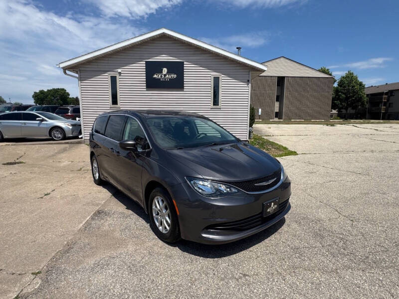 2017 Chrysler Pacifica Touring