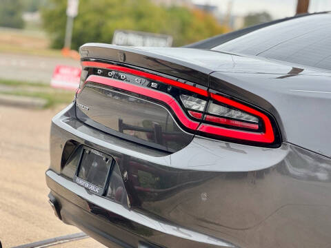 2019 Dodge Charger SXT