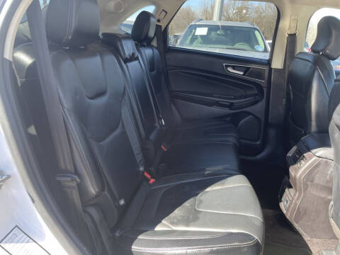 2016 Ford Edge Titanium