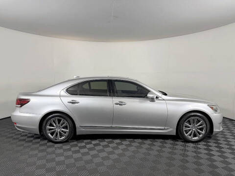 2014 Lexus LS 460