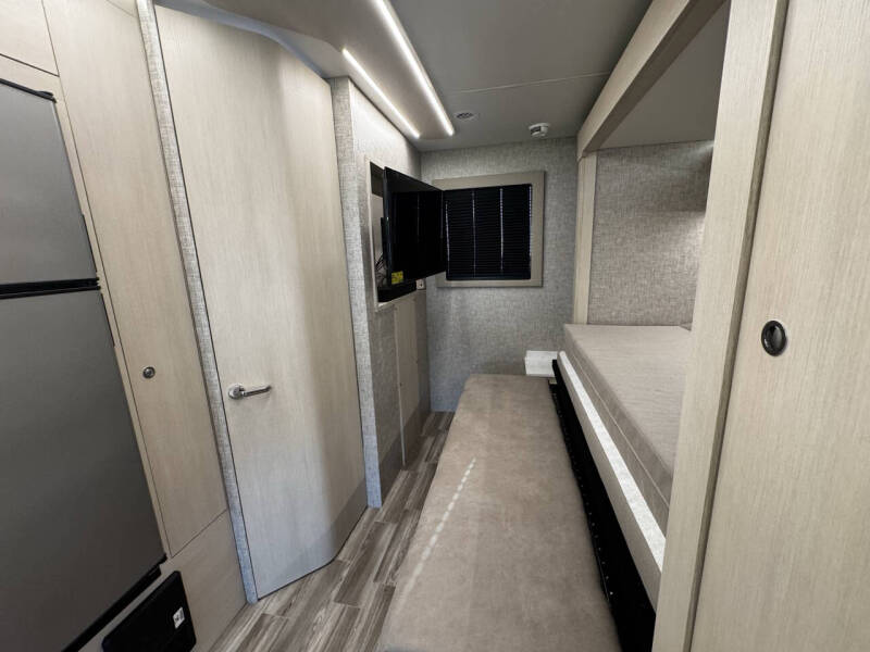 2026 Tiffin Wayfarer