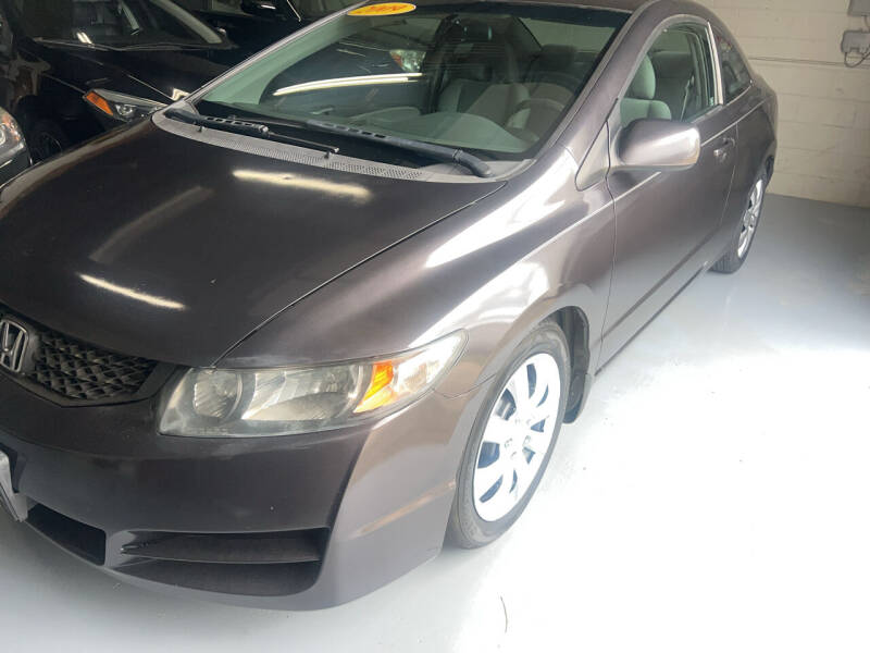 2009 Honda Civic for sale at Wendell Motors LLC in Hueytown AL