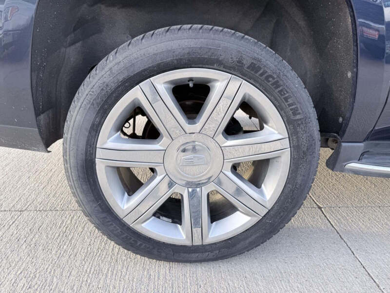 2017 Cadillac Escalade ESV Luxury