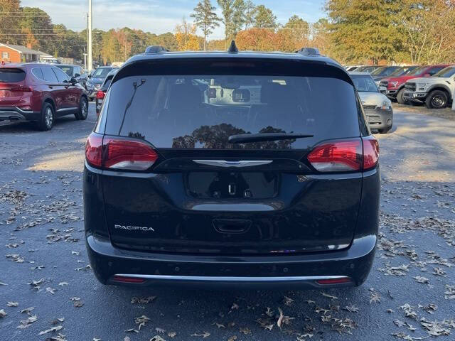 2018 Chrysler Pacifica Touring L