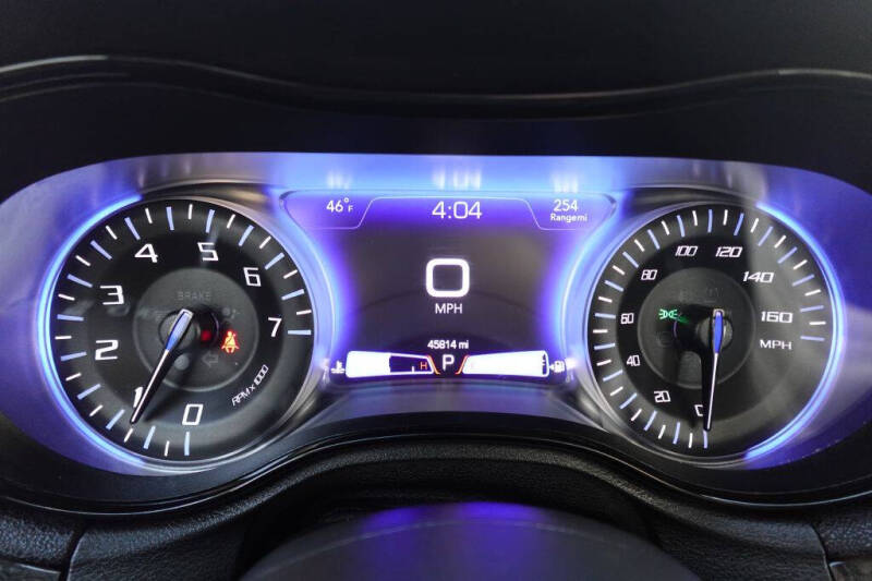 2023 Chrysler 300 Touring L