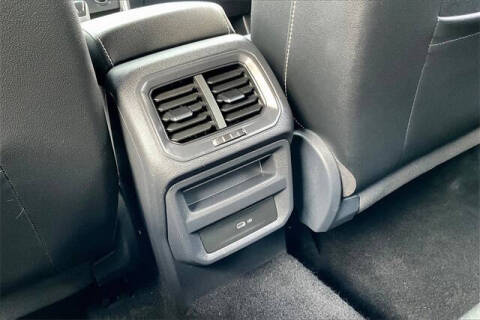 2022 Volkswagen Taos SE 4Motion