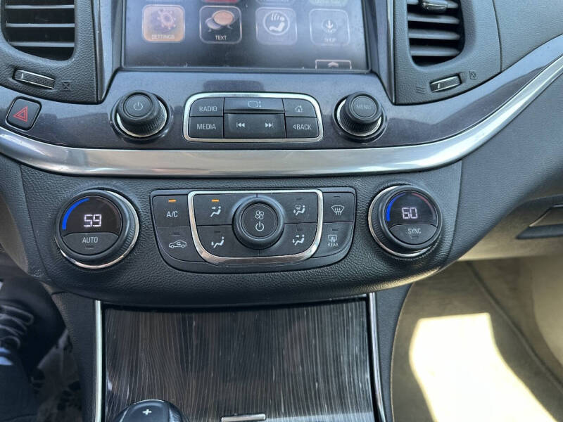 2017 Chevrolet Impala LT