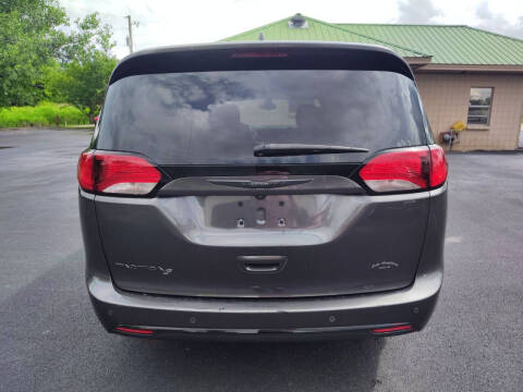 2018 Chrysler Pacifica Touring Plus