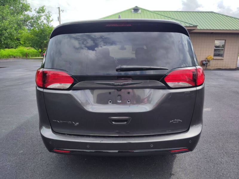 2018 Chrysler Pacifica Touring Plus