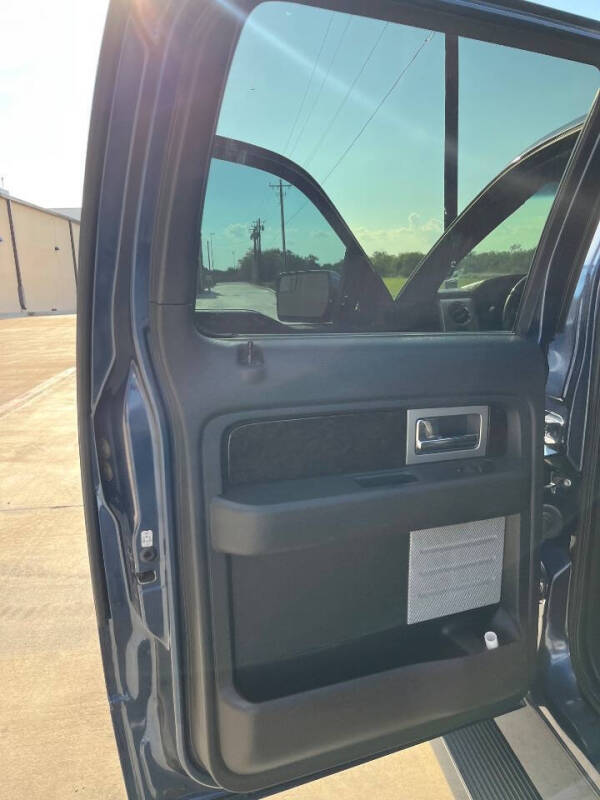 2014 Ford F-150 Platinum