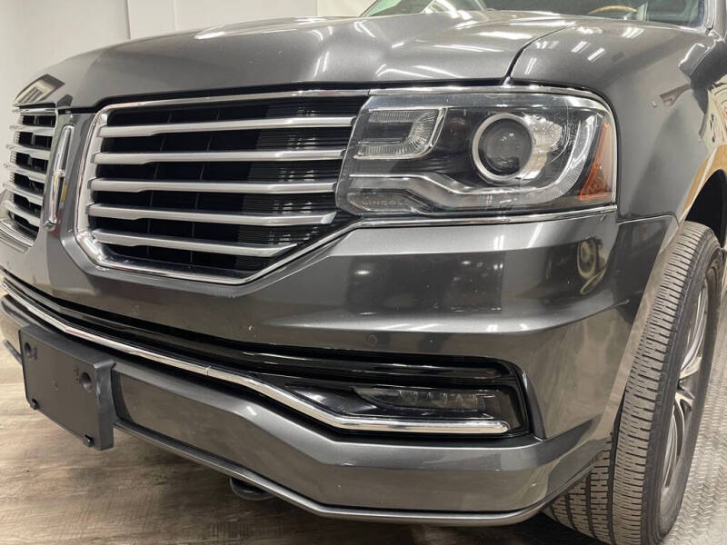 2016 Lincoln Navigator Select