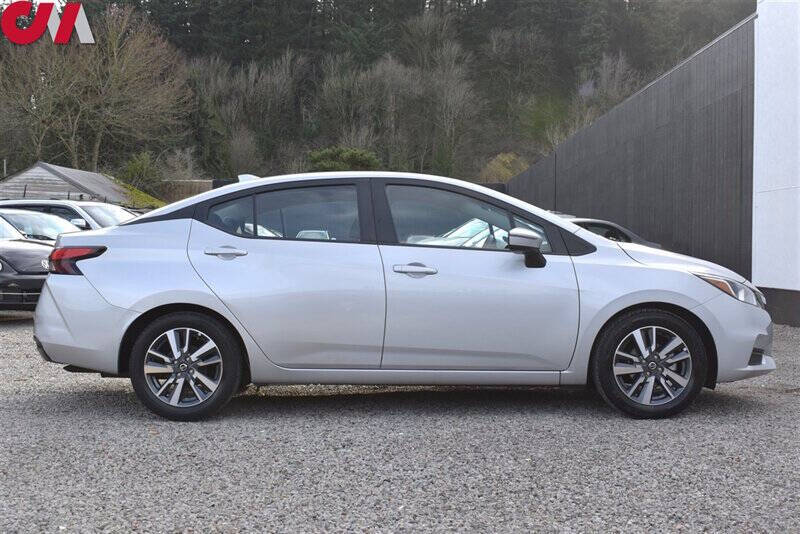 2020 Nissan Versa SV