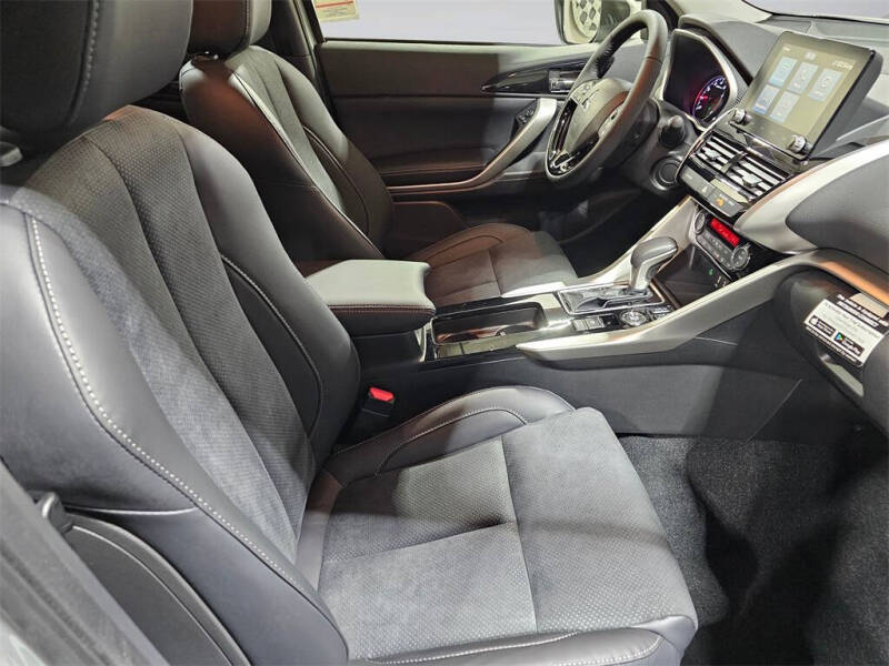 2024 Mitsubishi Eclipse Cross SE