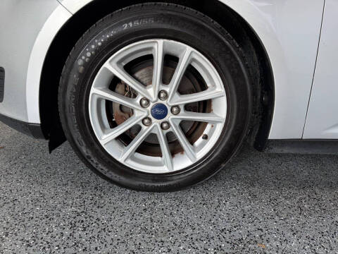 2017 Ford Focus SE