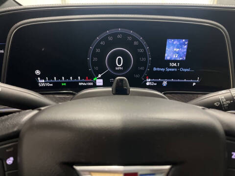 2022 Cadillac Escalade ESV Premium Luxury