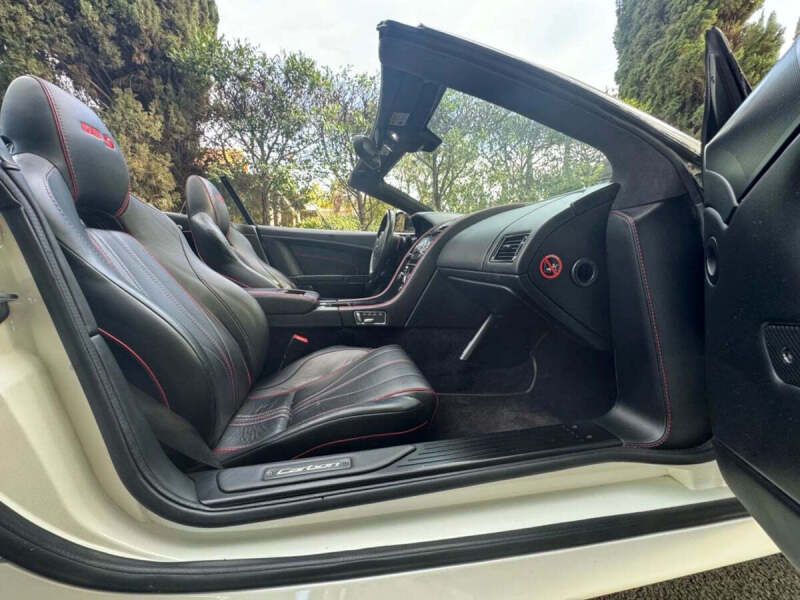 2015 Aston Martin DB9