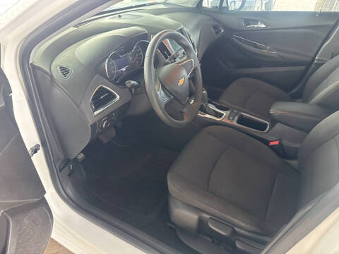2019 Chevrolet Cruze LS