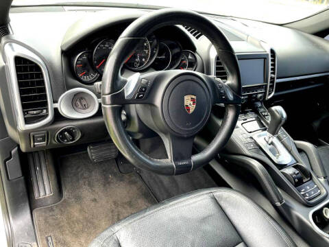 2011 Porsche Cayenne Tiptronic