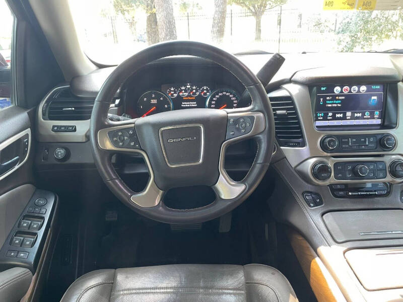 2019 GMC Yukon XL SLT