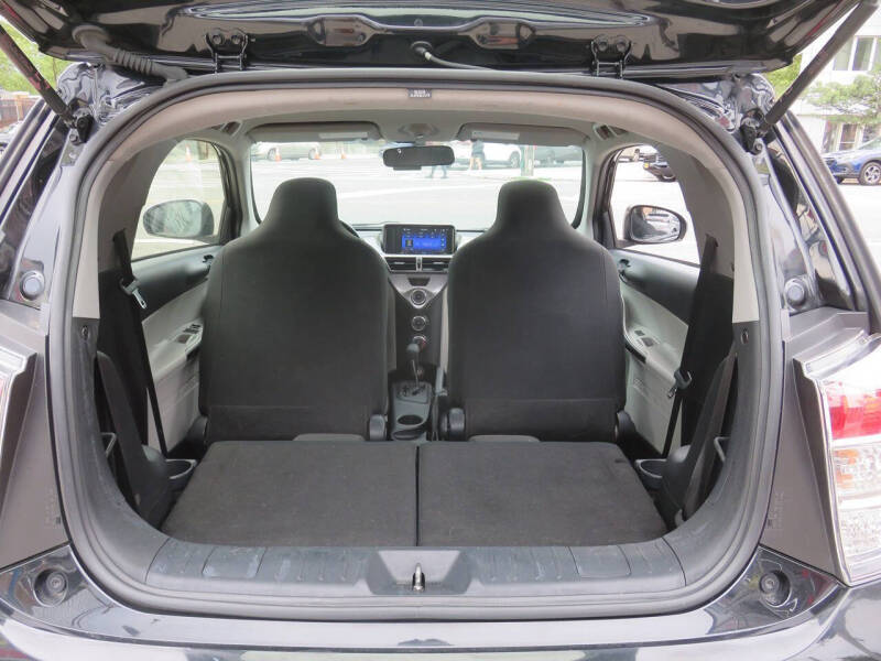 2014 Scion iQ