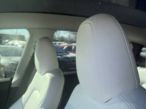 2024 Tesla Model Y Performance